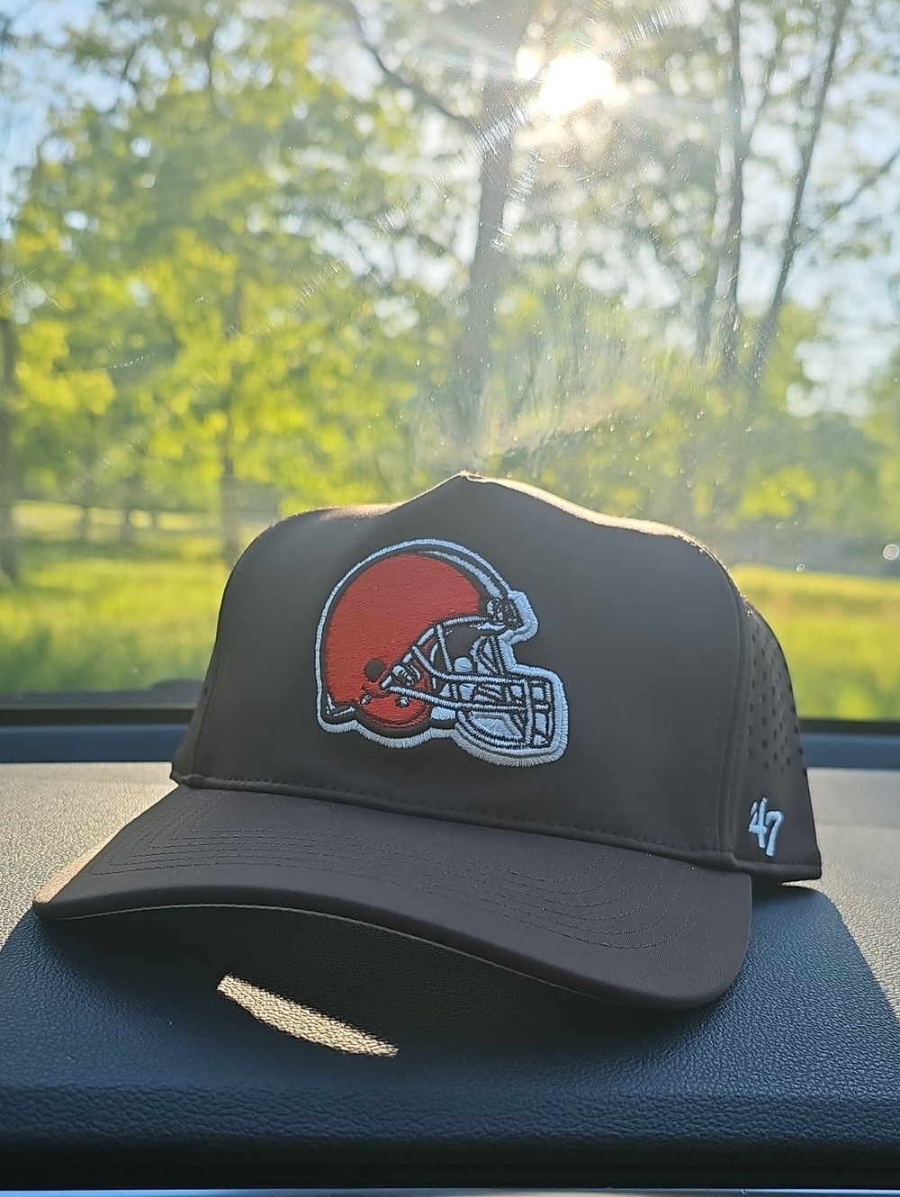 Cleveland Browns Hat Cap with Orange Logo 47 Brand New Snapback
